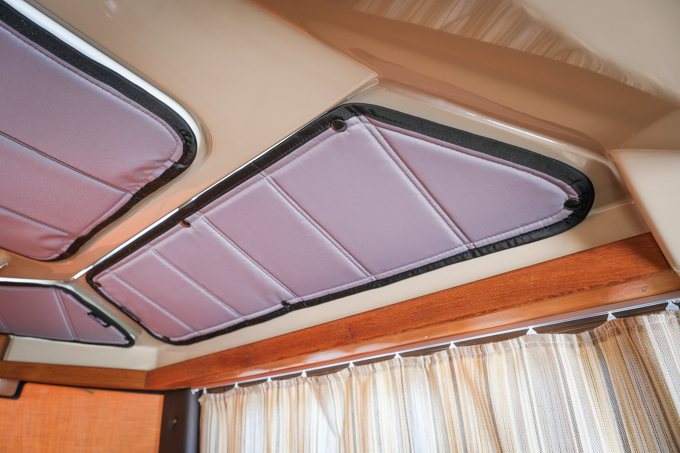 Ranger Tug R-23, R-25 and R-27 Aft Skylight Cover (Set of 2) by FreedomVanGo