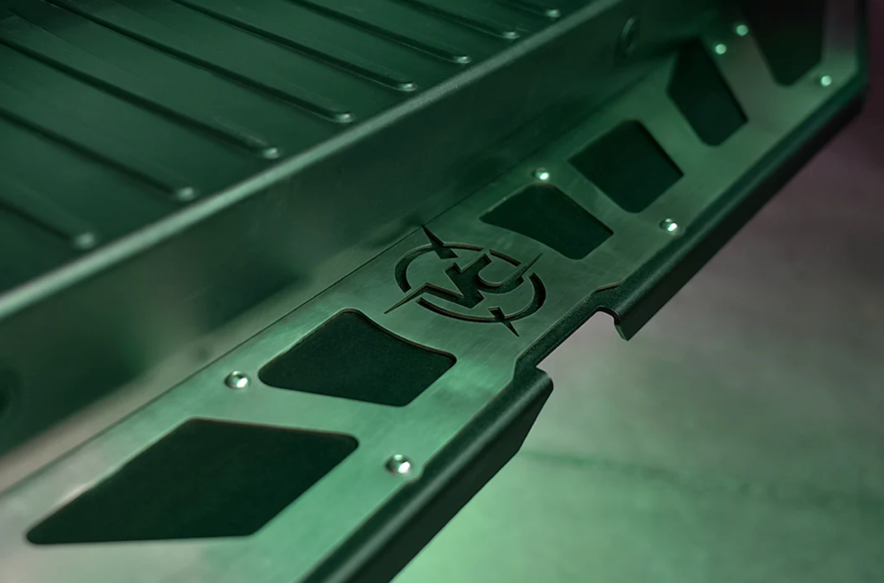 Van Compass Rear Tug Step - Transit (2015+)