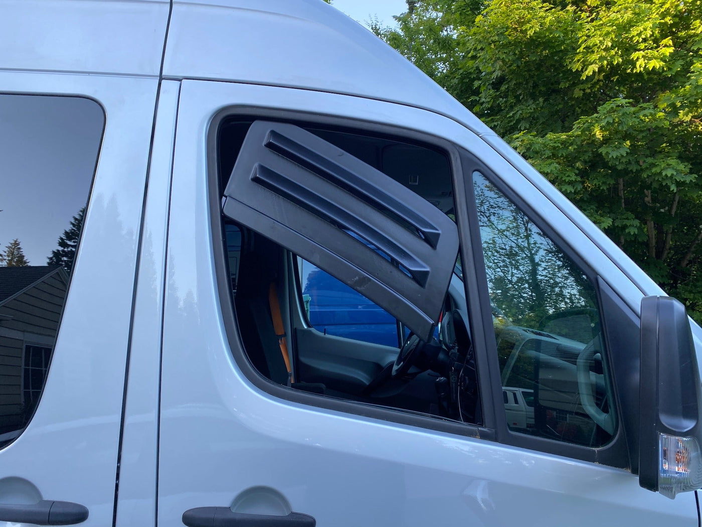 Terrawagen Bug Barrier for Tiffin Open Trail - installation process