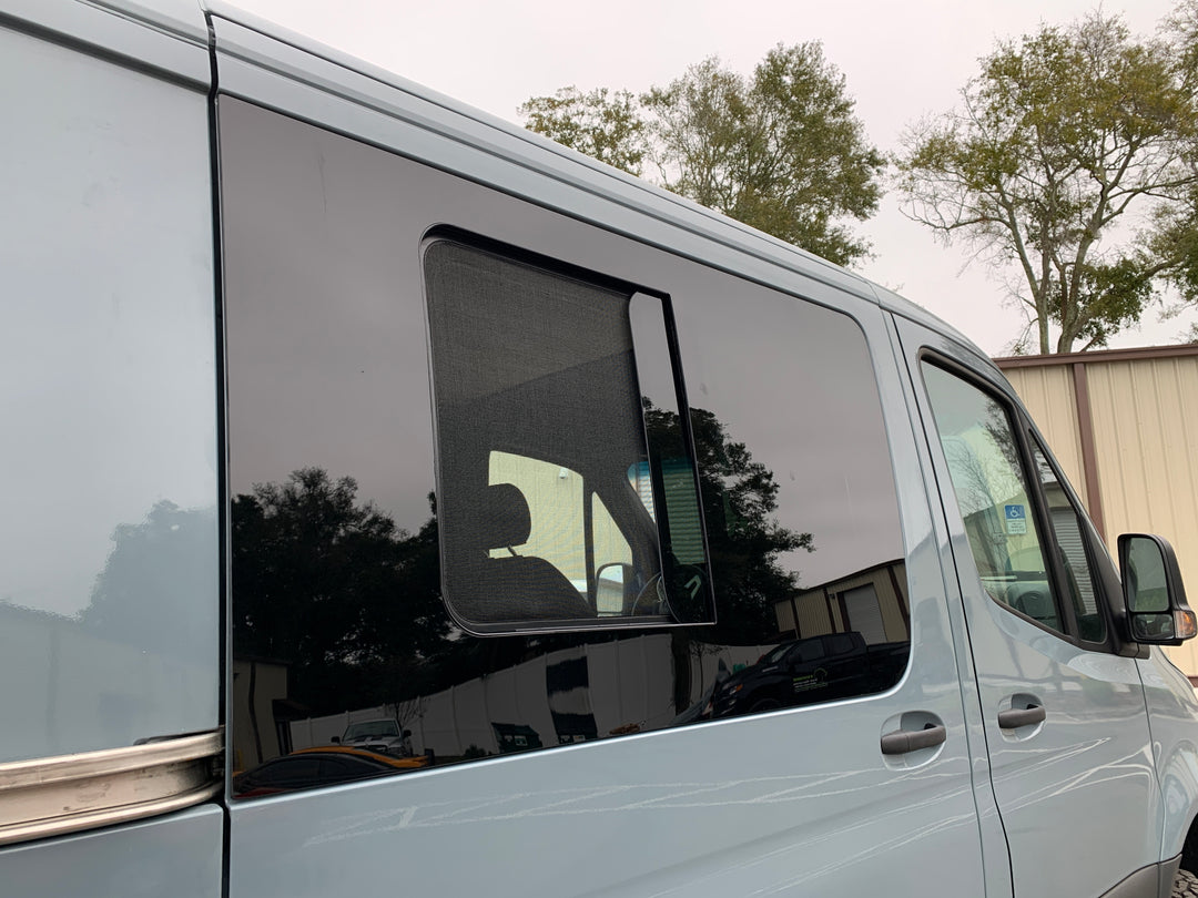 Passenger Side Front Door Window Glass For 2014-2019 Toyota Corolla Sedan